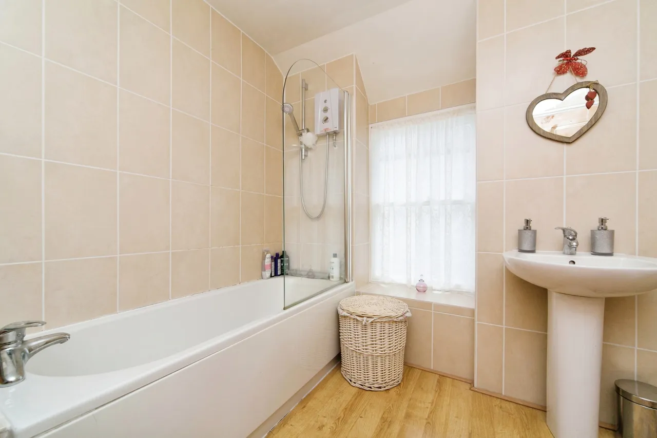 Marine Terrace, Criccieth, LL52, photo 26