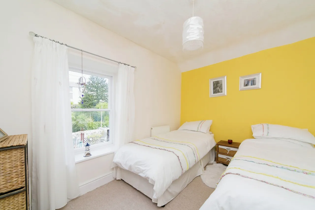 Marine Terrace, Criccieth, LL52, photo 21