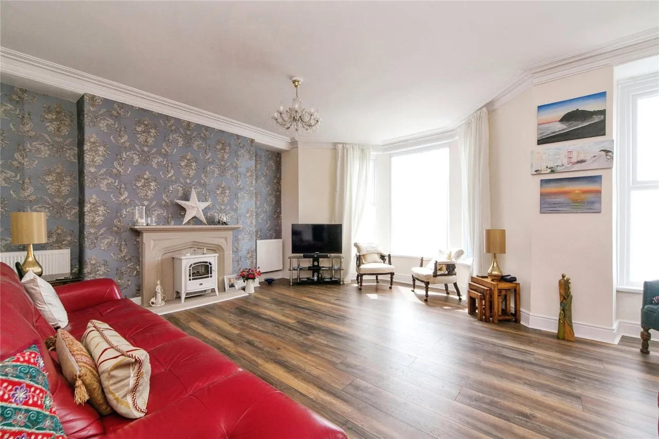 Marine Terrace, Criccieth, LL52, photo 5