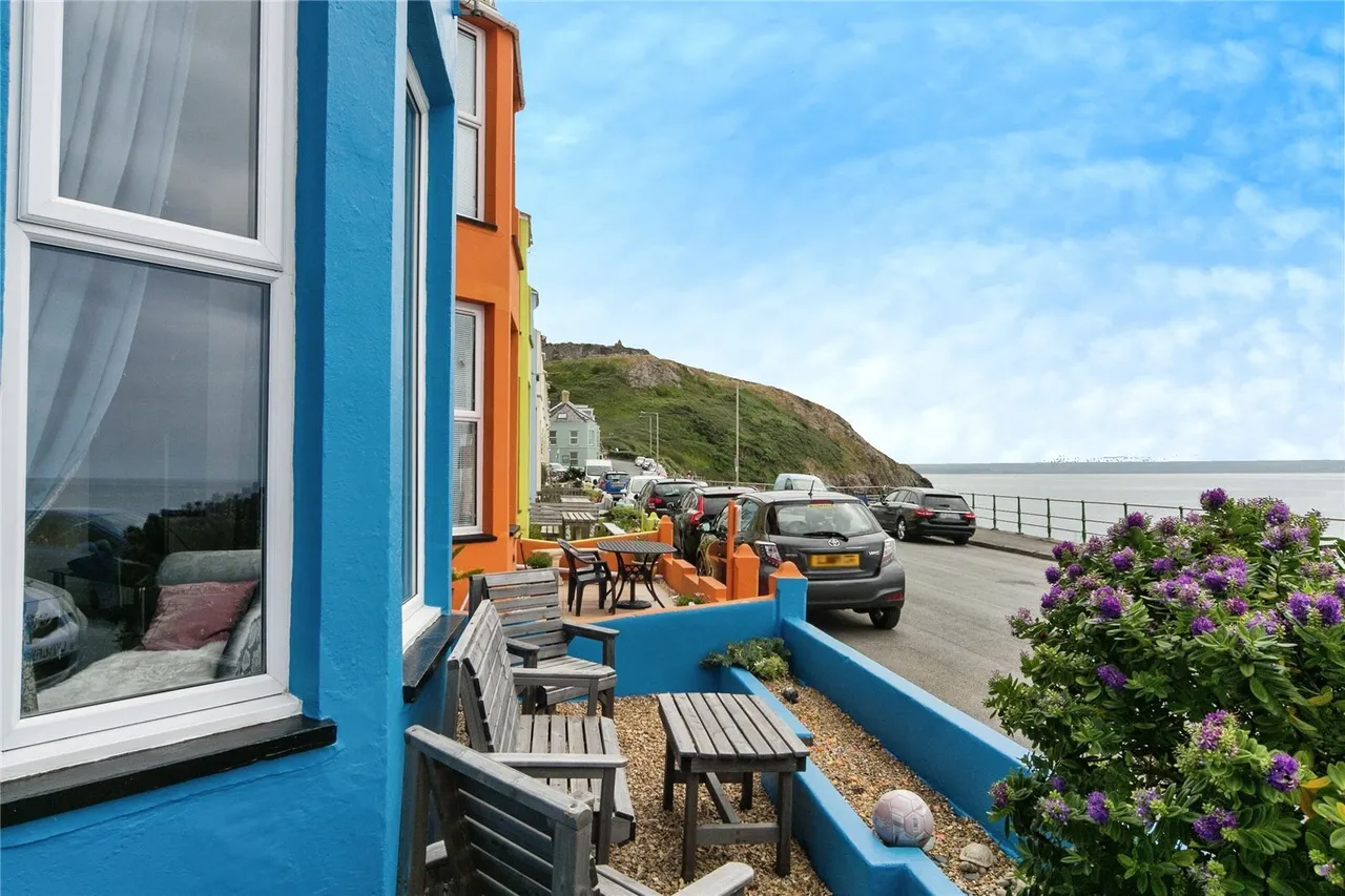 Marine Terrace, Criccieth, LL52, photo 10