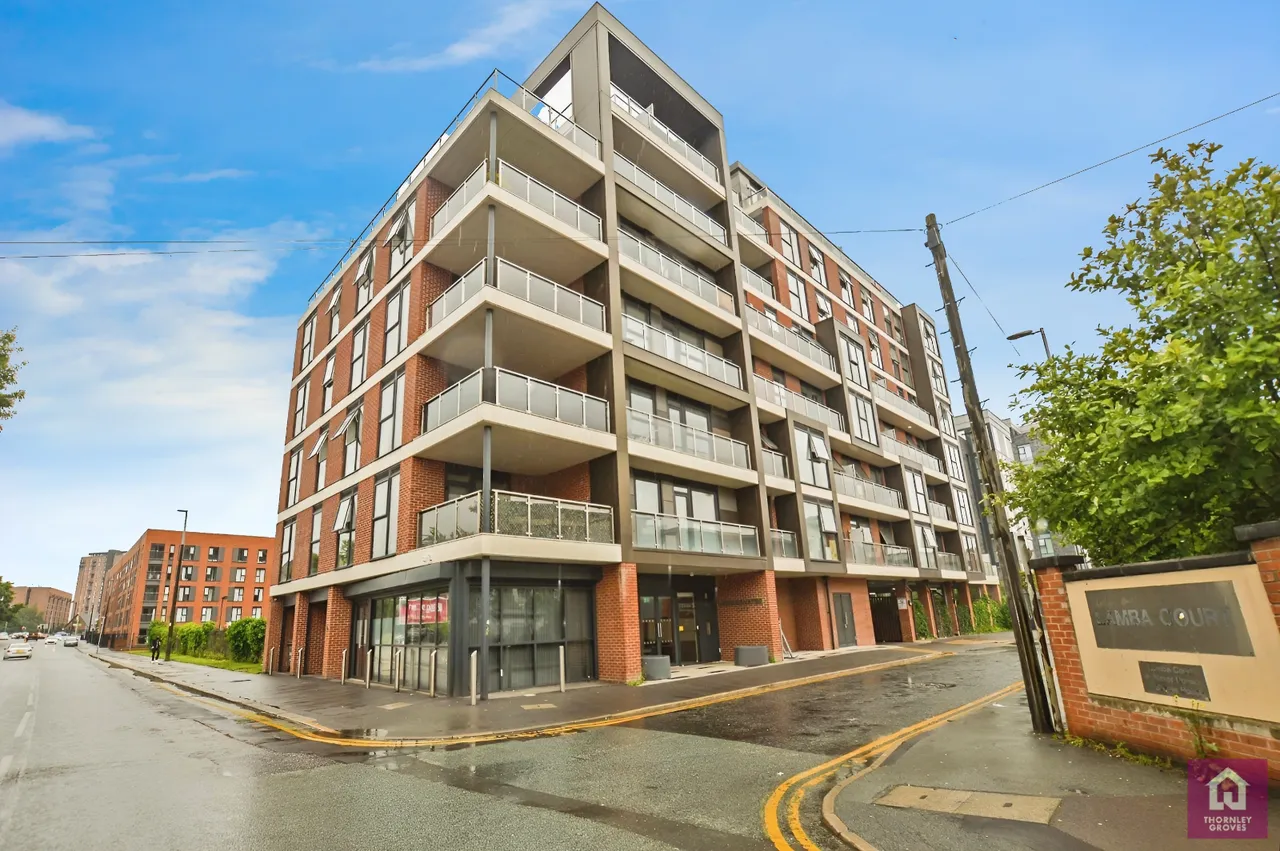 2 bed flat for sale, Bridgewater Gate, Salford, M5
