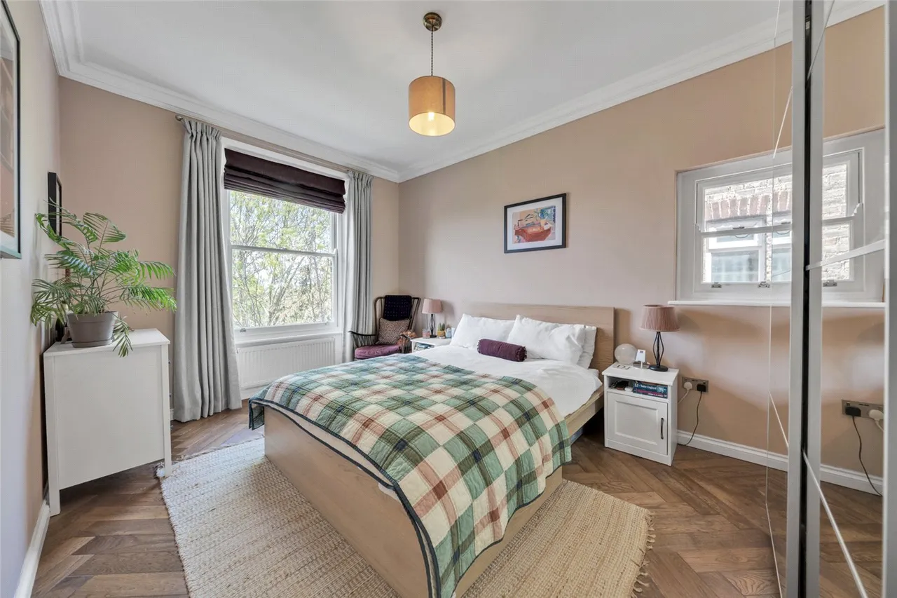 Minster Road, London, NW2, photo 6