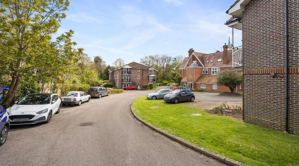 Tower Gate, Preston Village, BN1, photo 31