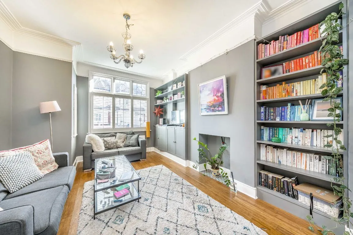 Brudenell Road, SW17, photo 2