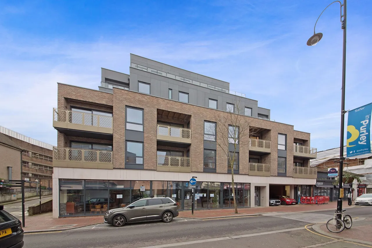 1 bed flat to rent, Purley, CR8
