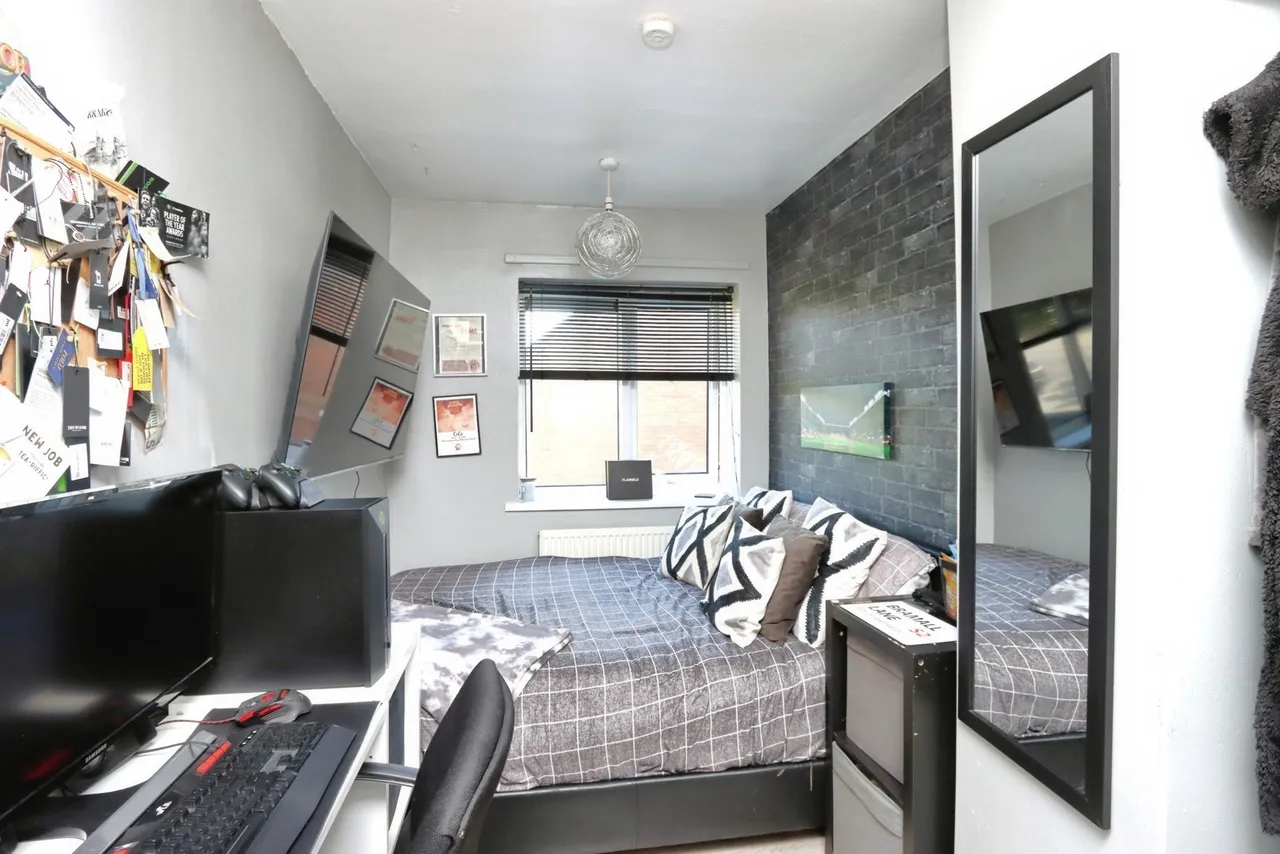 Becket Crescent, SHEFFIELD, South Yorkshire, S8, photo 11