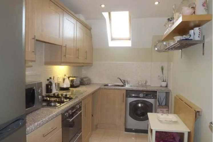 Richards Field, Chineham, Basingstoke, Basingstoke, RG24 8JZ, photo 4