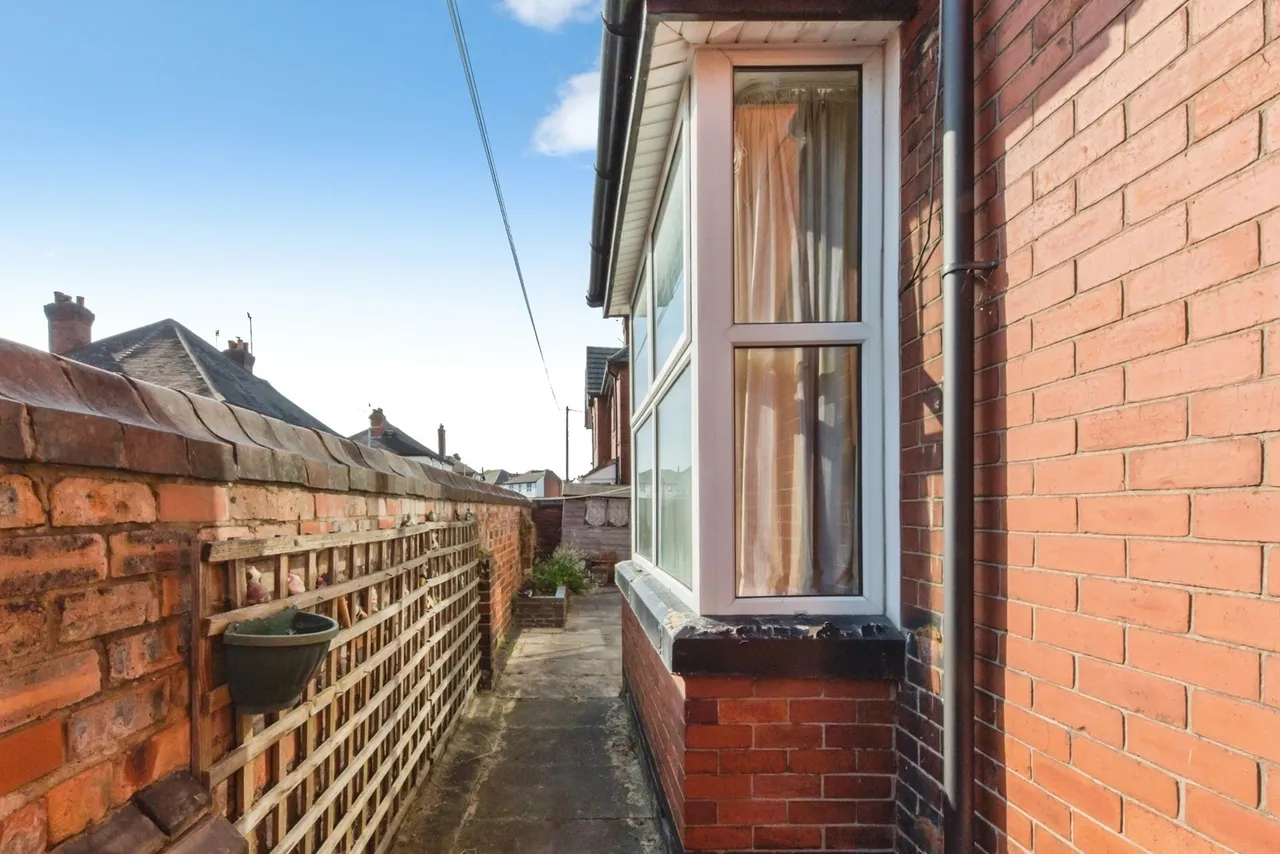 Stanley Road, Stoke-on-Trent, Staffordshire, ST4, photo 15