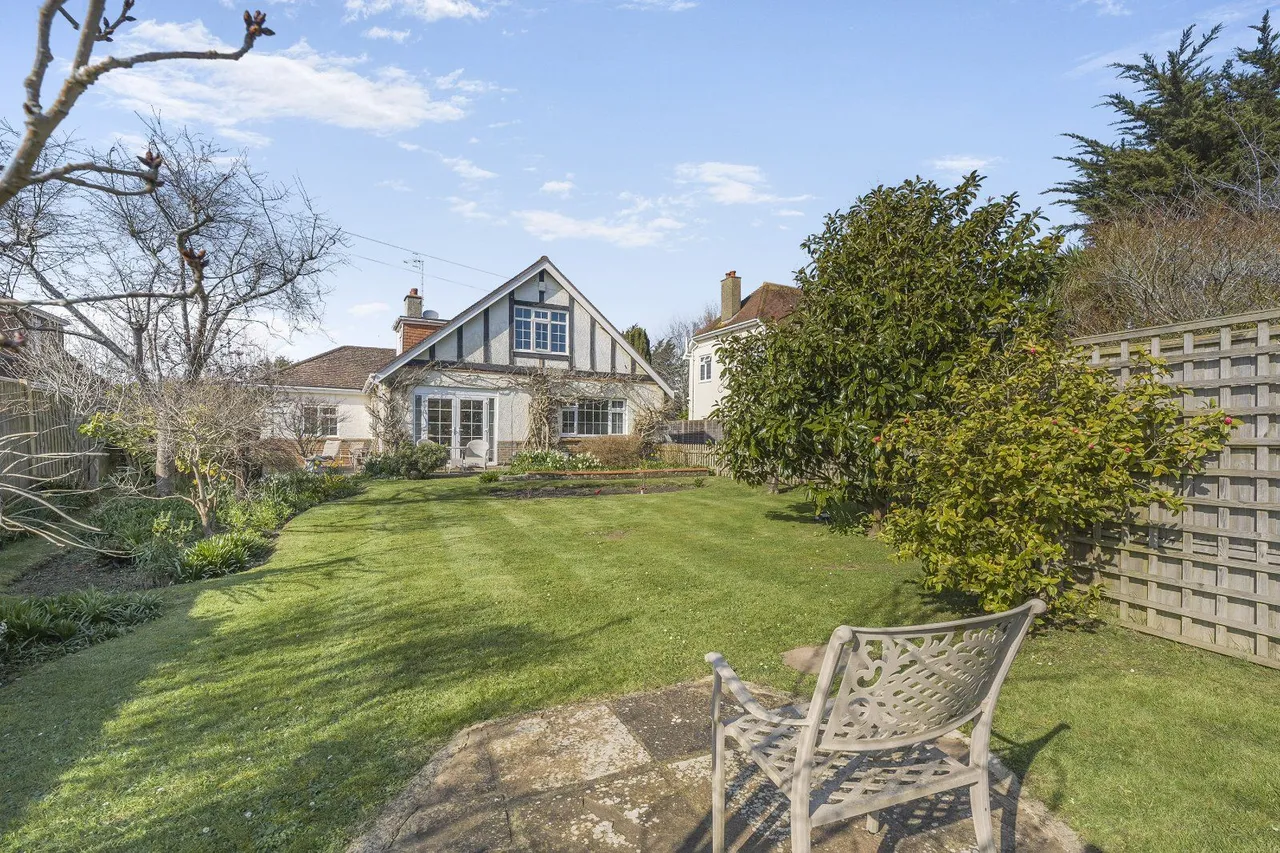 Barrack Lane, Aldwick, West Sussex, PO21 4DD, photo 12
