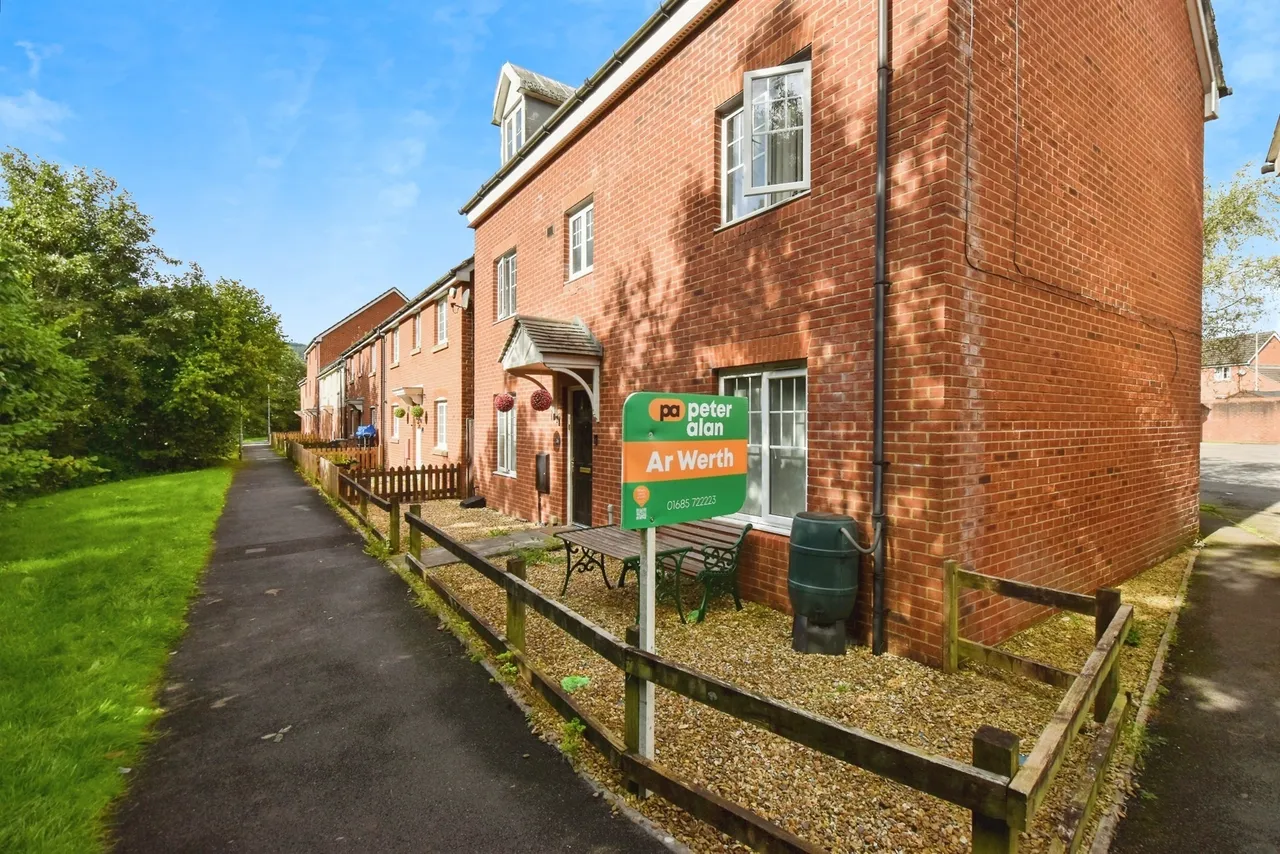 Woodland Walk, Merthyr Tydfil, CF48, photo 13