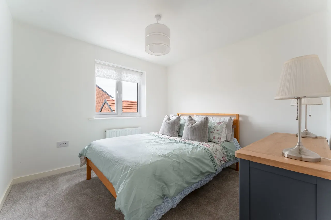 Ivie Place, Salisbury, SP2, photo 13