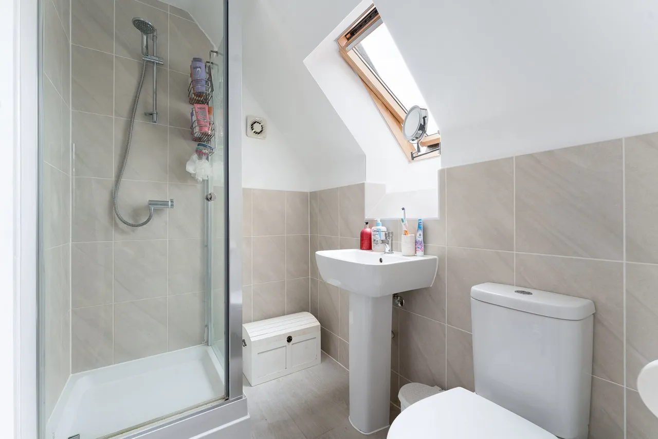 Ivie Place, Salisbury, SP2, photo 10