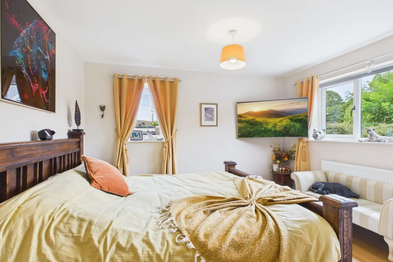 Riverbank, Spalding, PE11, photo 10