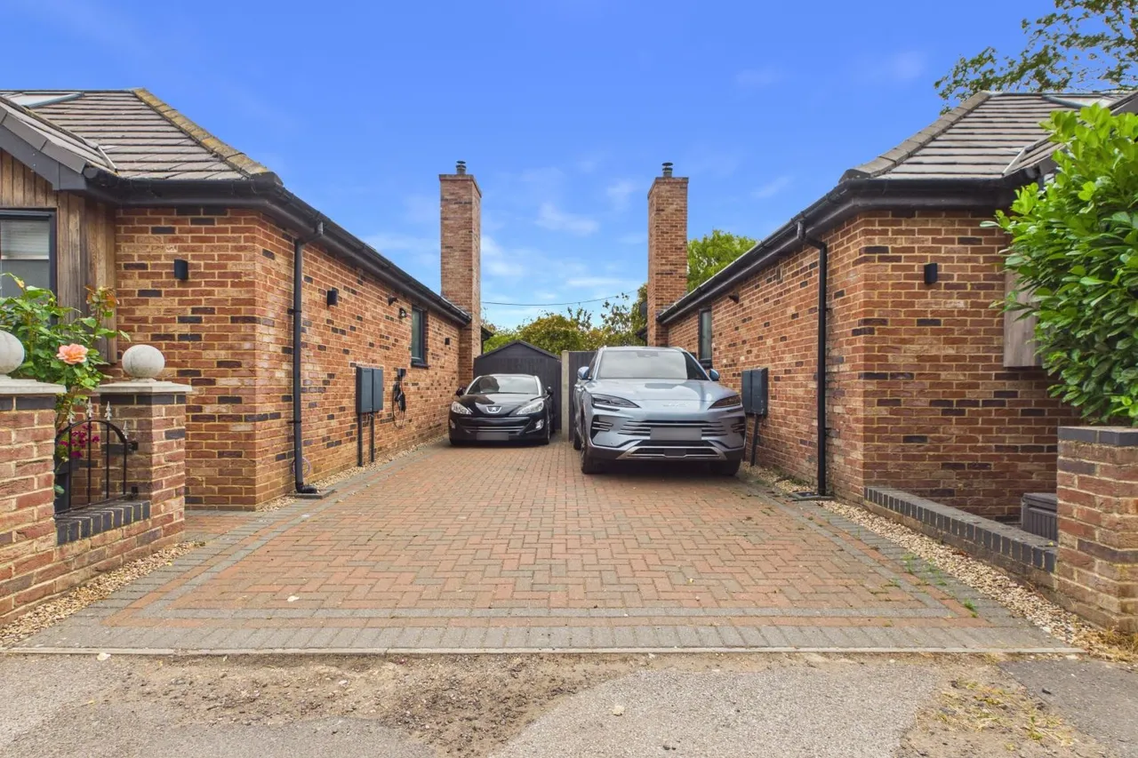 Riverbank, Spalding, PE11, photo 39