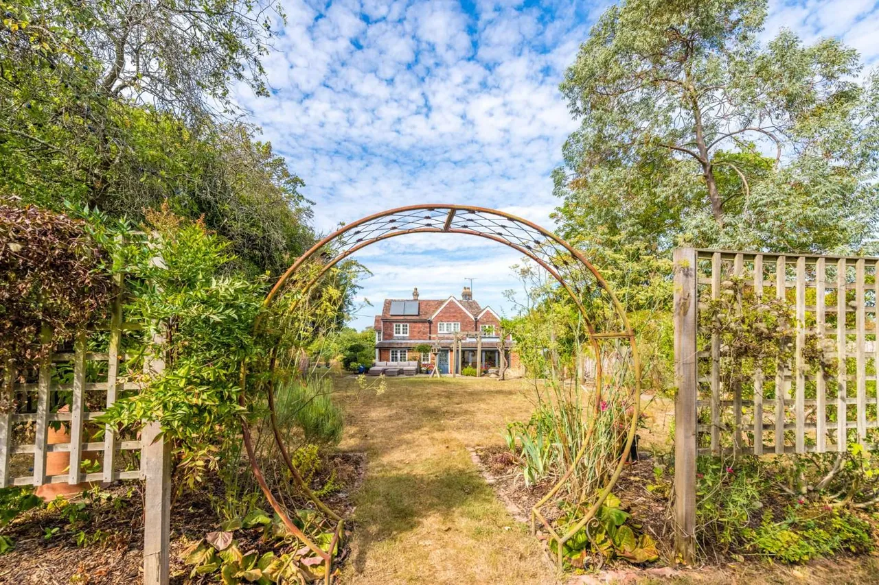5 bed house for sale — Biddenden Road, St. Michaels, Tenterden, Kent, TN30 6TA
