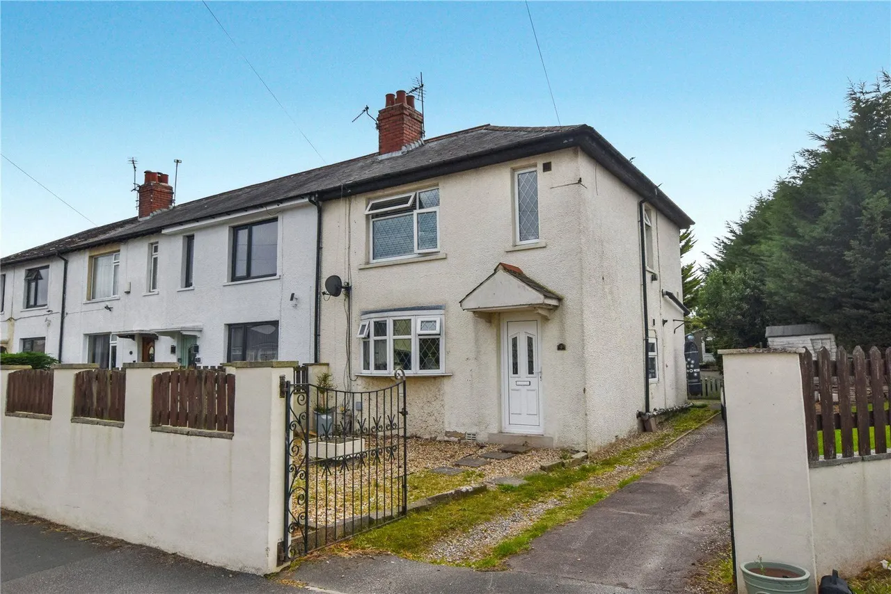 Westfield Grove, Yeadon, LS19, photo 2