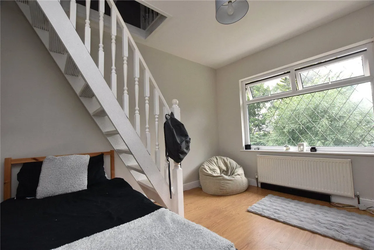 Westfield Grove, Yeadon, LS19, photo 9