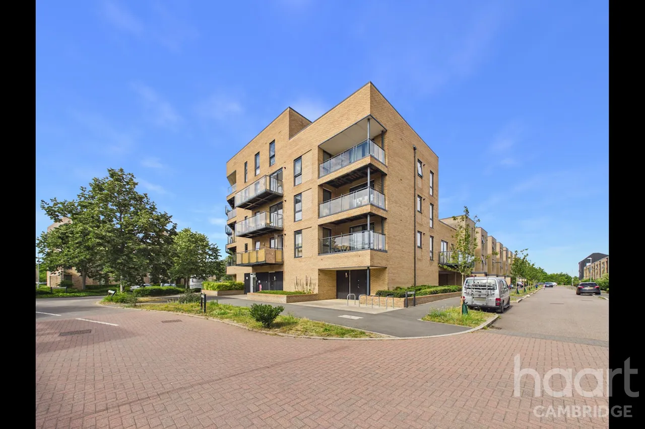 2 bed flat for sale, Hobson Avenue, Cambridge, CB2