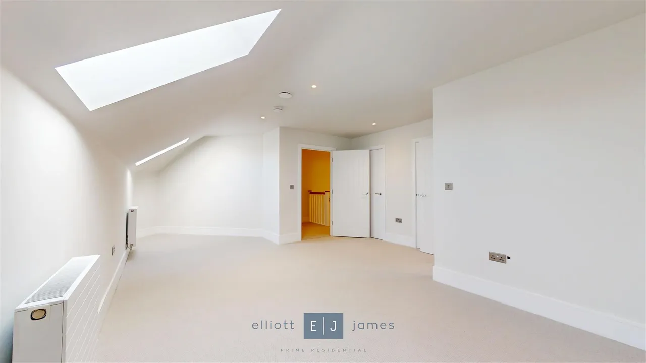 Freya Lodge, Loughton, photo 7