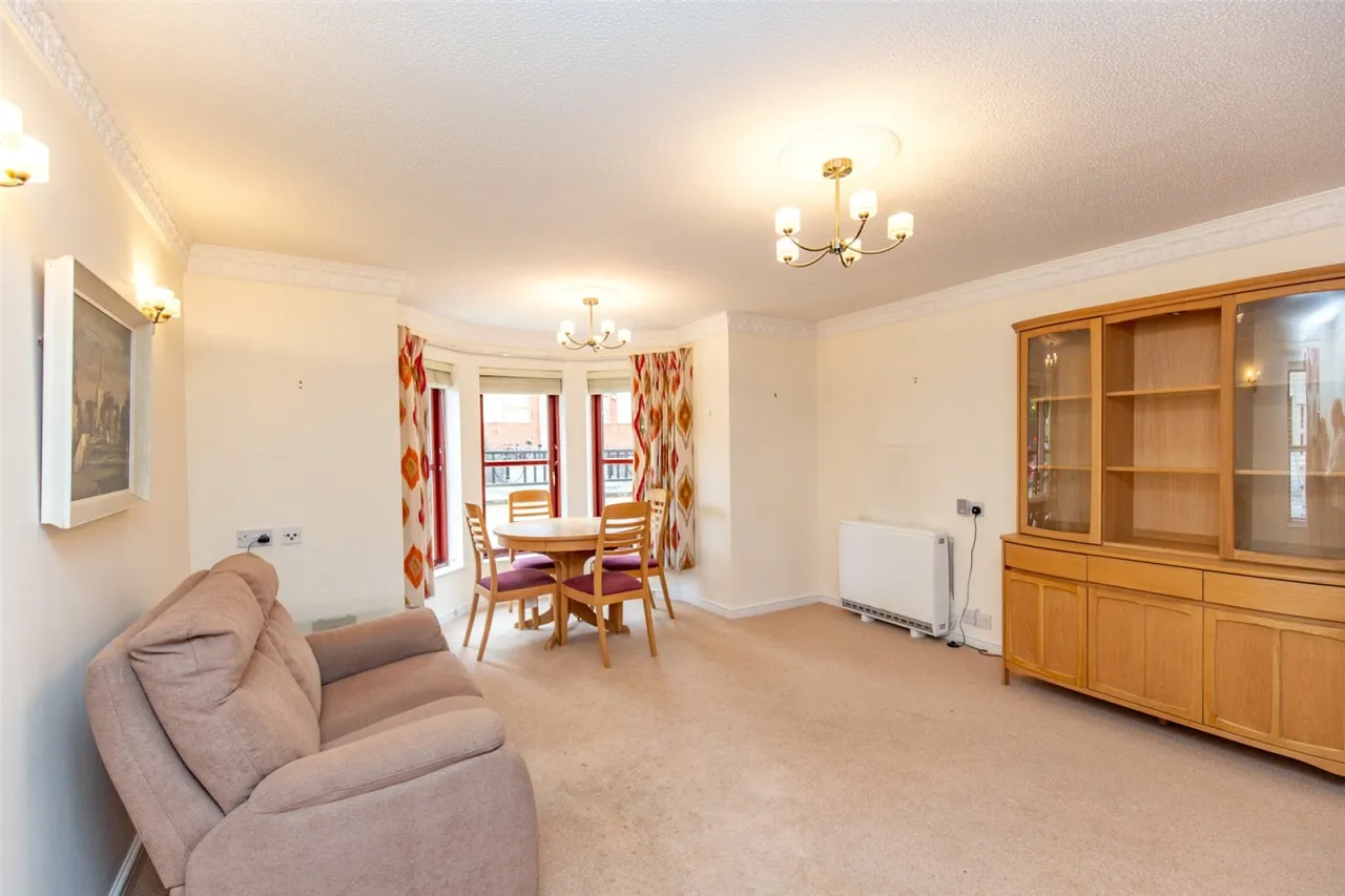 2 bed flat for sale, Whatley Road, Bristol, BS8