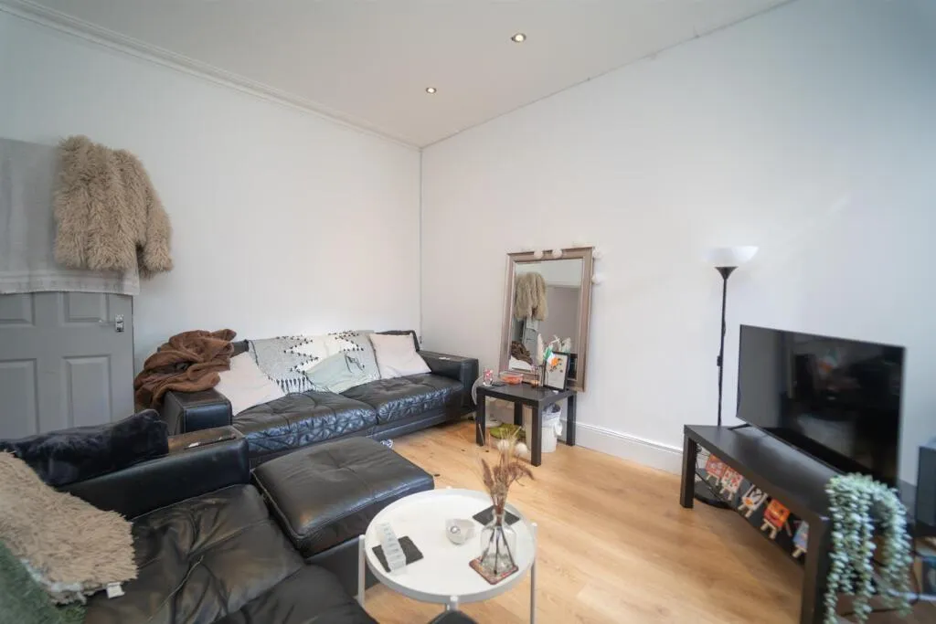 Furness Road, Fallowfield, M14, photo 8