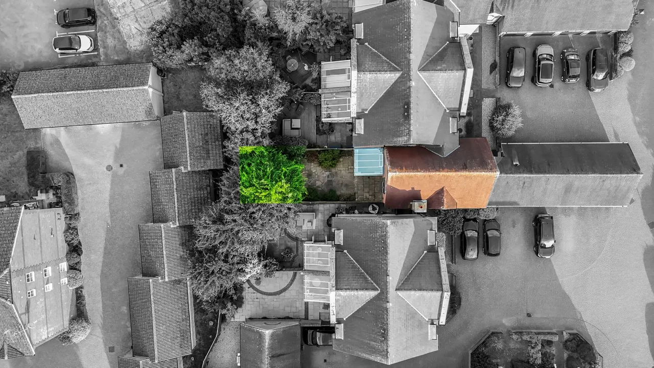 North Parade, Horsham, RH12, photo 26