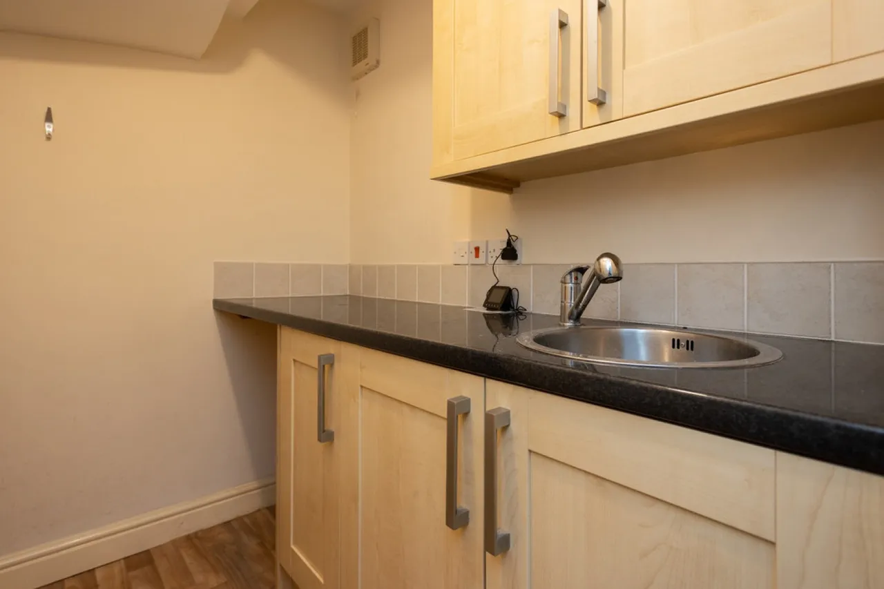 Nesfield Road, Ilkeston, photo 5