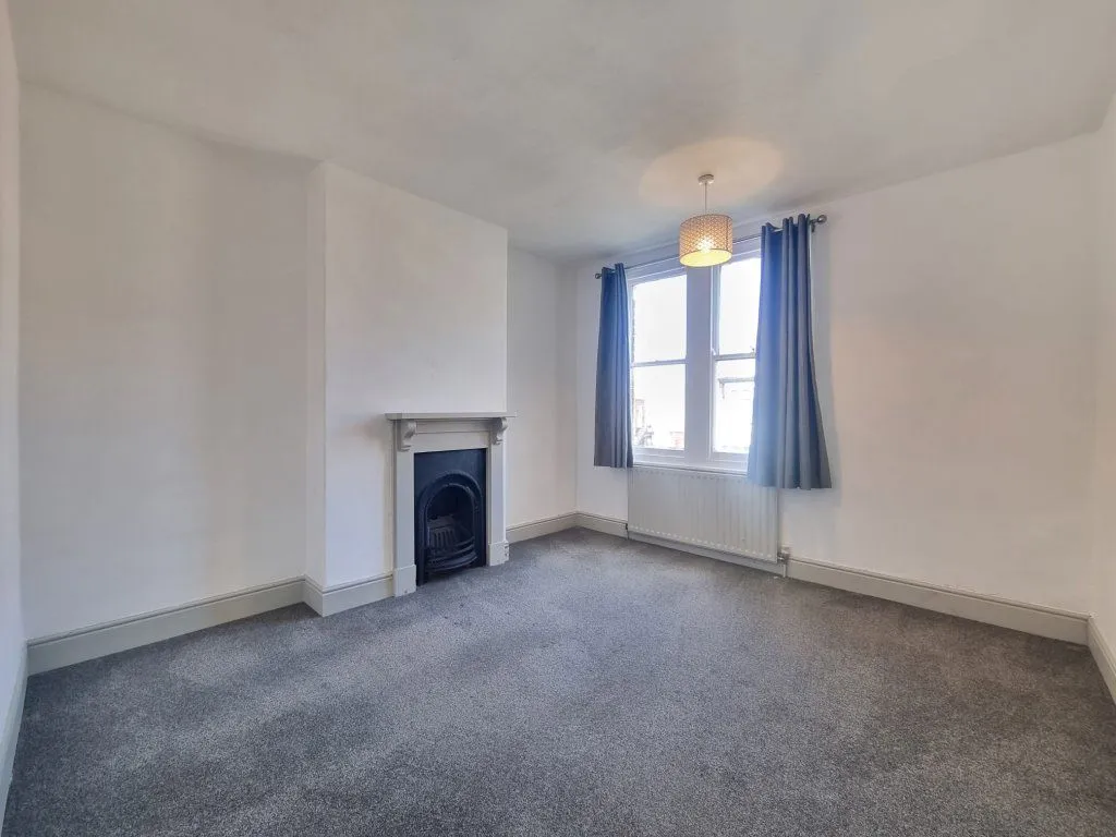 Clarendon Park Road, Leicester, LE2, photo 6
