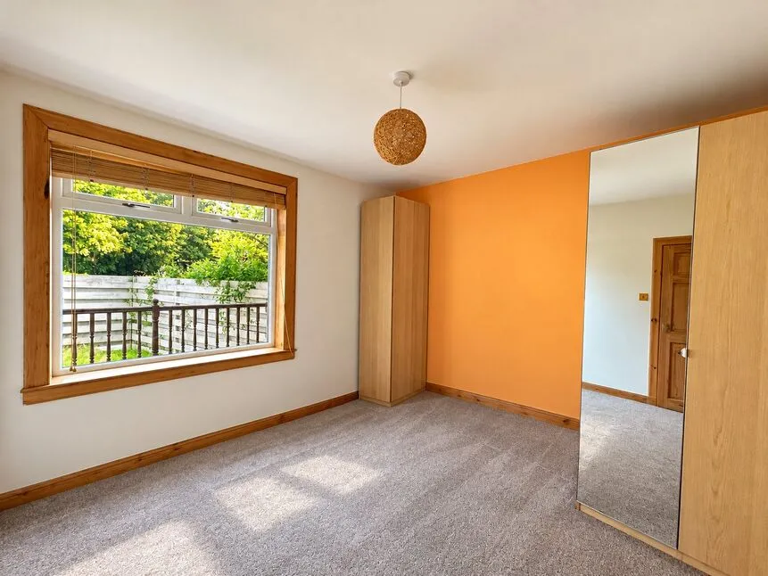 Carrick Knowe Gardens, Edinburgh, EH12, photo 6