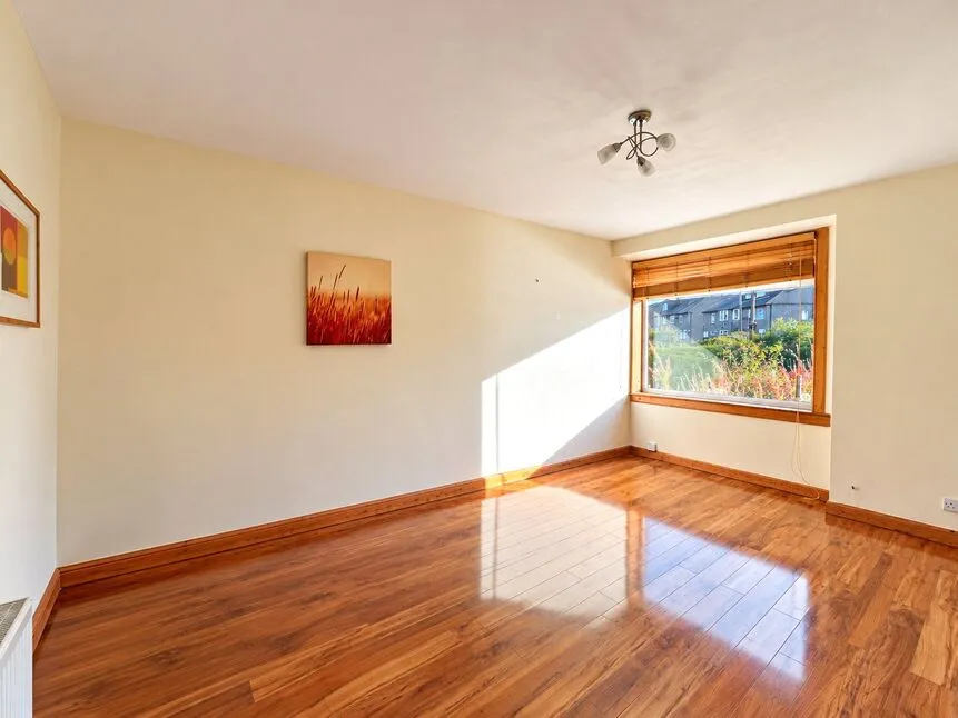 Carrick Knowe Gardens, Edinburgh, EH12, photo 2