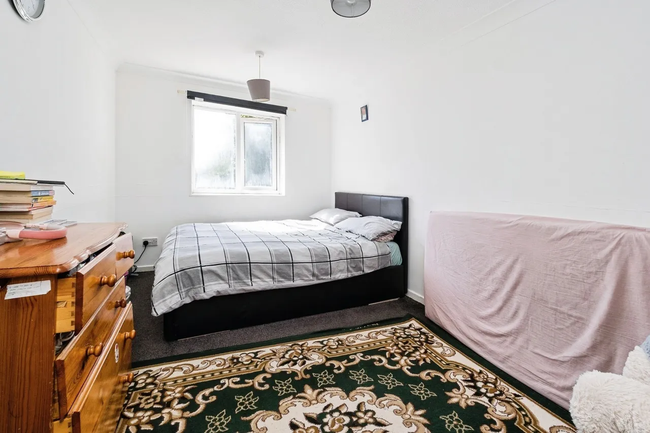 Harts Lane, Barking, IG11, photo 11