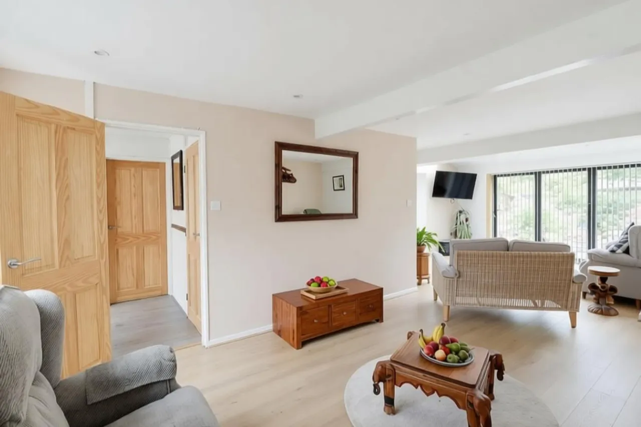 Hampstead Court, Winsford, photo 4