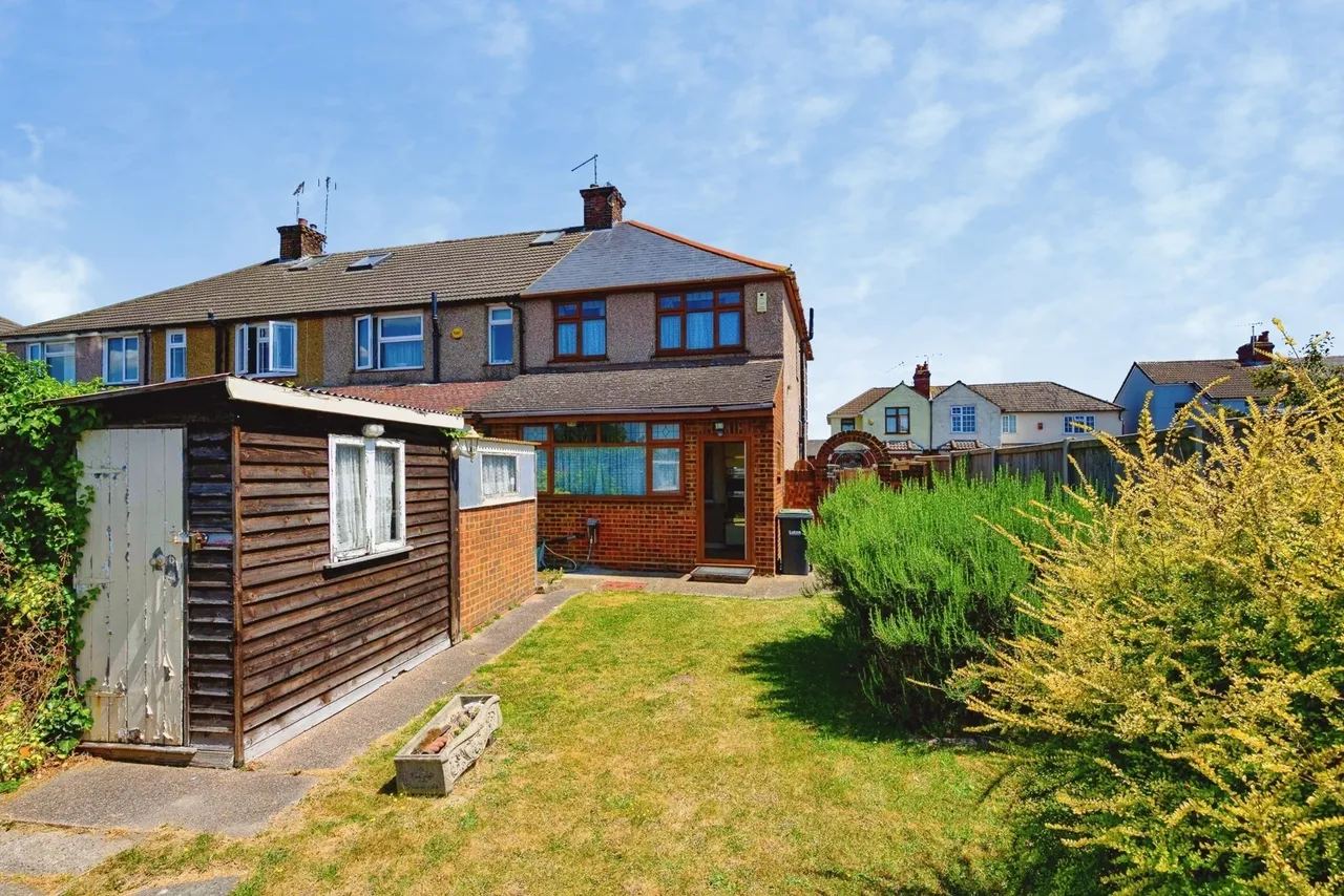 Neville Road, Luton, Bedfordshire, LU3, photo 14