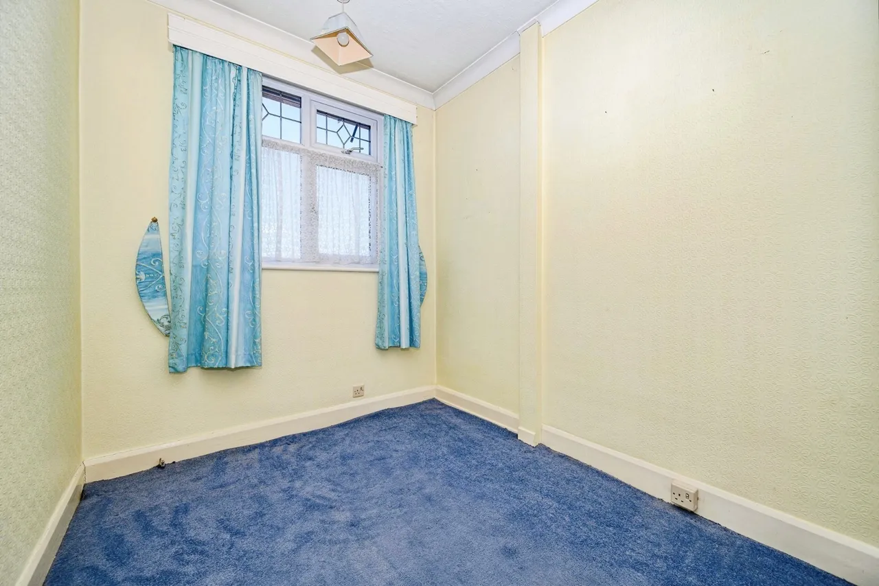 Neville Road, Luton, Bedfordshire, LU3, photo 11