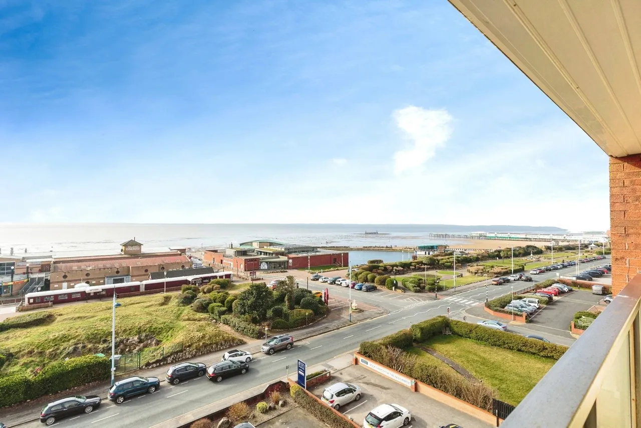 South Promenade, Lytham St. Annes, FY8, photo 8