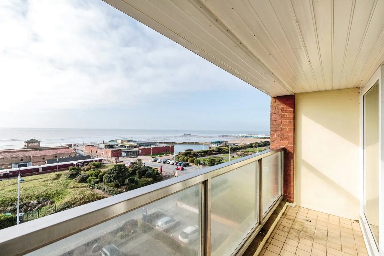 South Promenade, Lytham St. Annes, FY8, photo 9