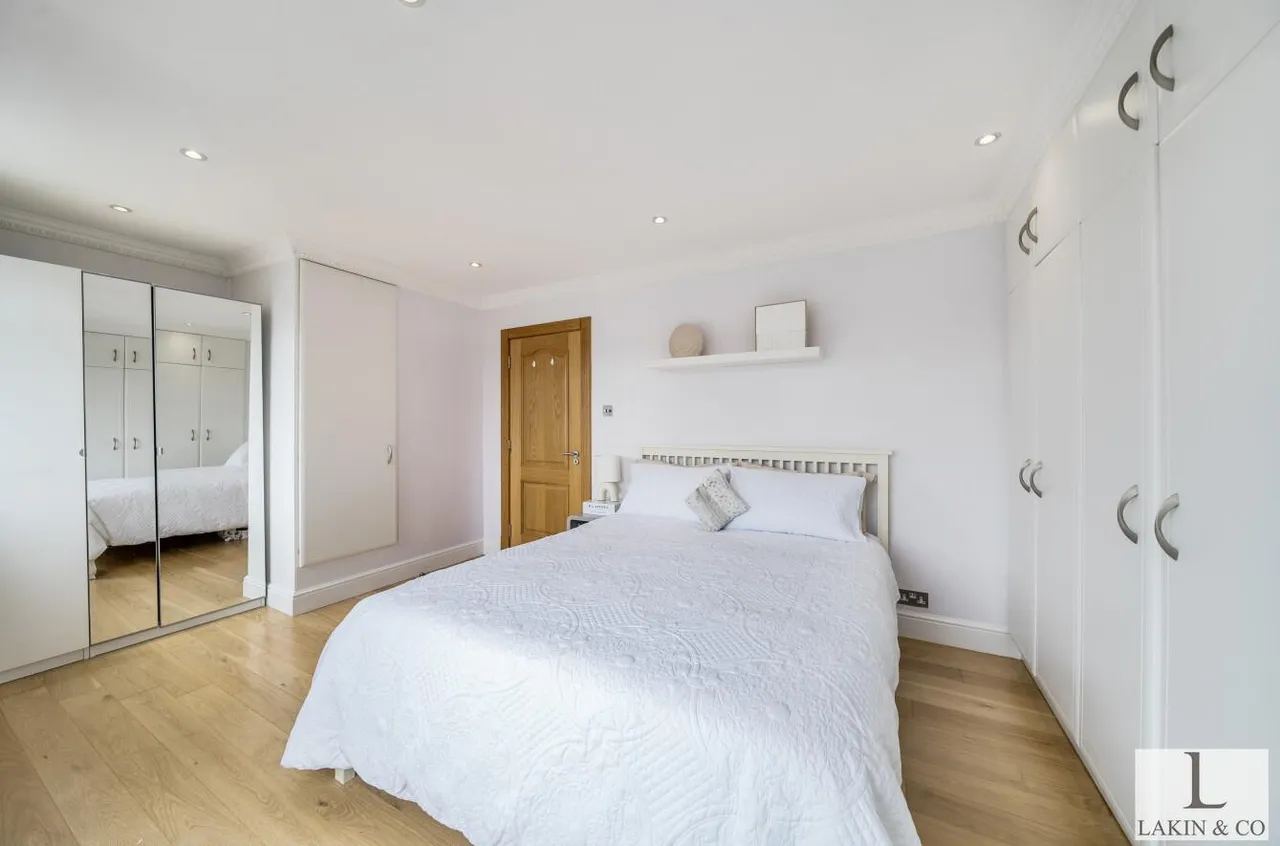 Clyfford Road, Ruislip, HA4 6PT, photo 9