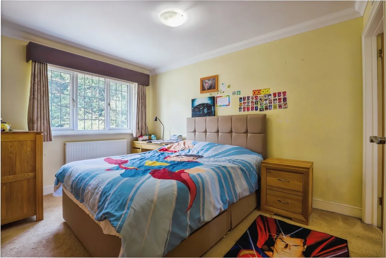 Vicarage Lane, Upper Stoke, ME3, photo 21