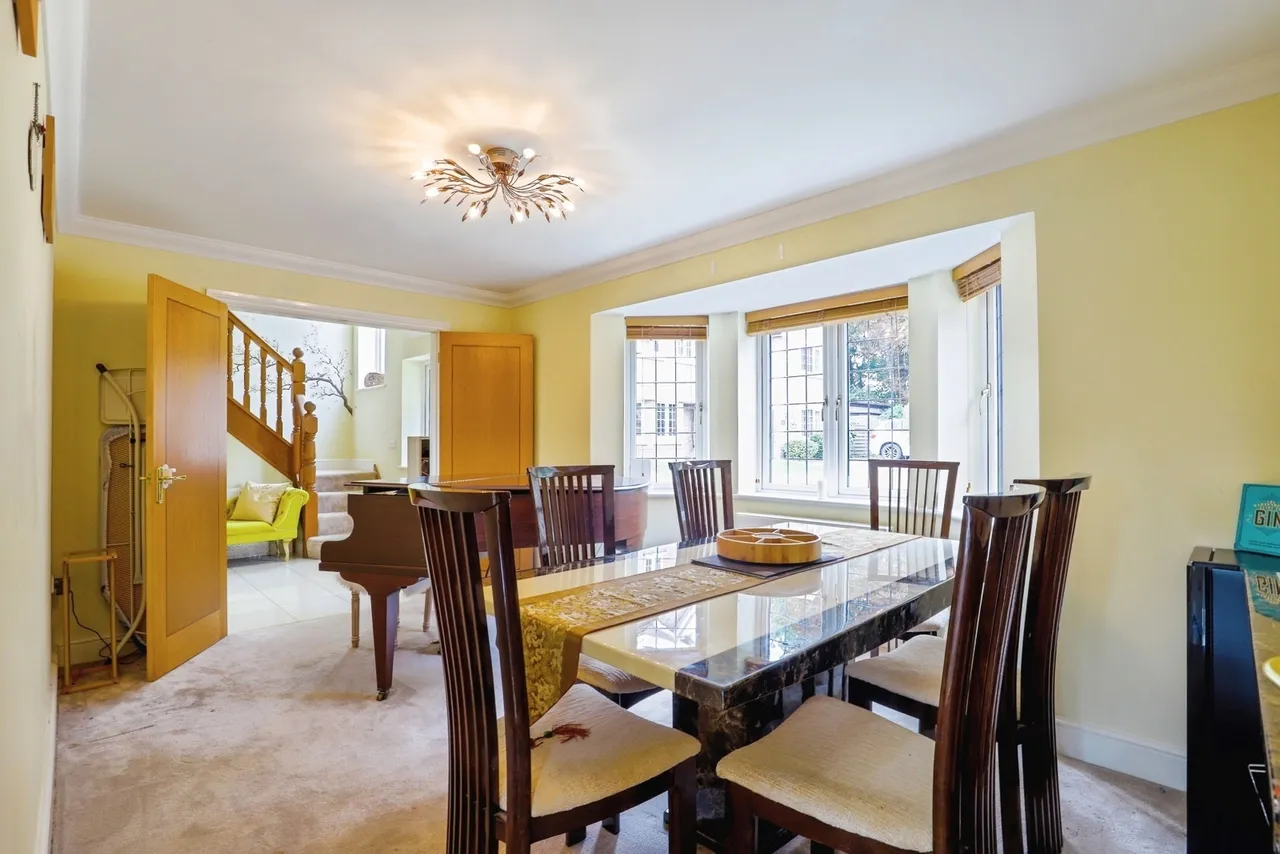 Vicarage Lane, Upper Stoke, ME3, photo 6