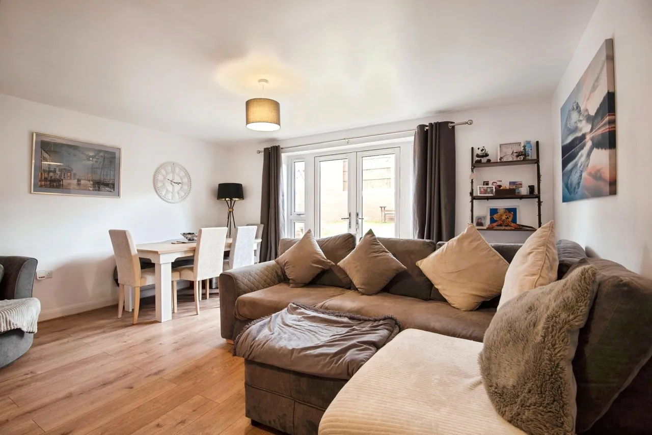 Belpaire Close, Lower Stondon, Henlow, Hertfordshire, SG16, photo 14