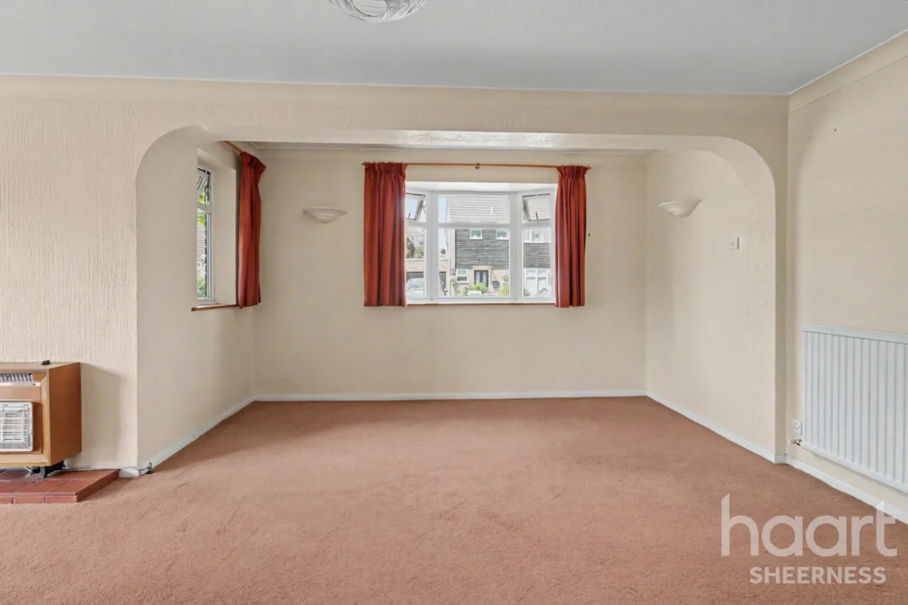 Howard Close, Sheerness, ME12, photo 22