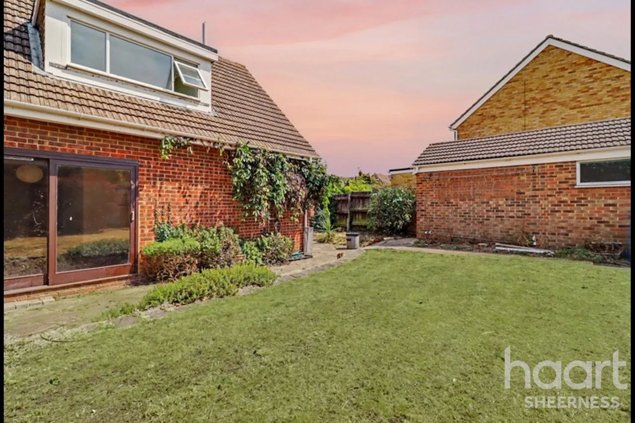 Howard Close, Sheerness, ME12, photo 13
