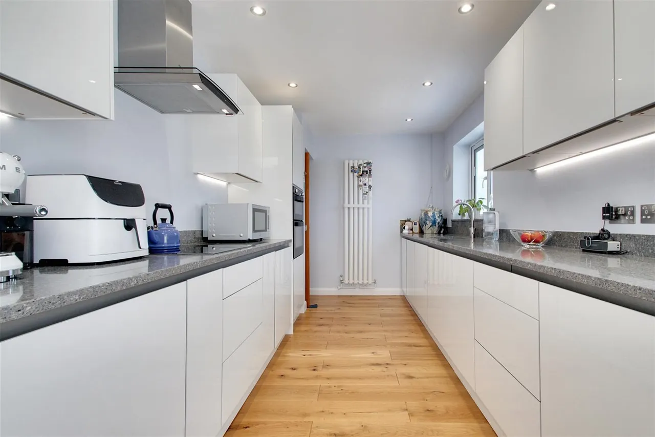 Ashwood Close, Worthing, photo 3