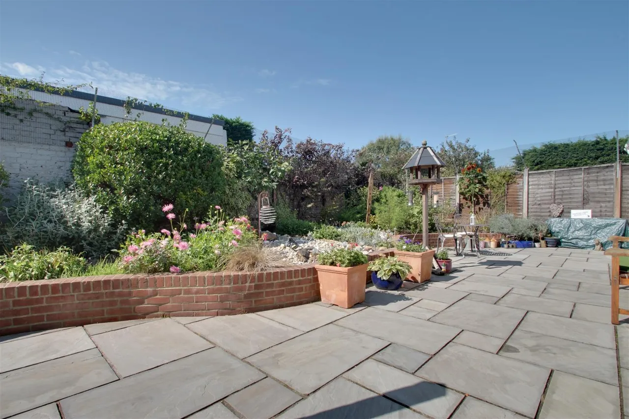Ashwood Close, Worthing, photo 13