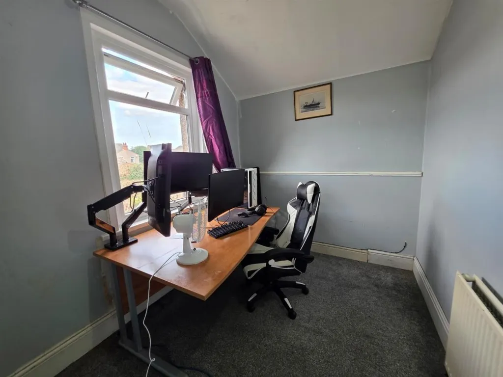 Wellington Street, Grimsby, DN32, photo 15