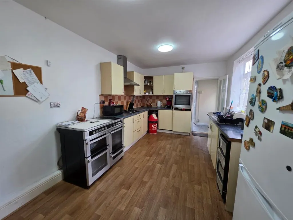 Wellington Street, Grimsby, DN32, photo 5