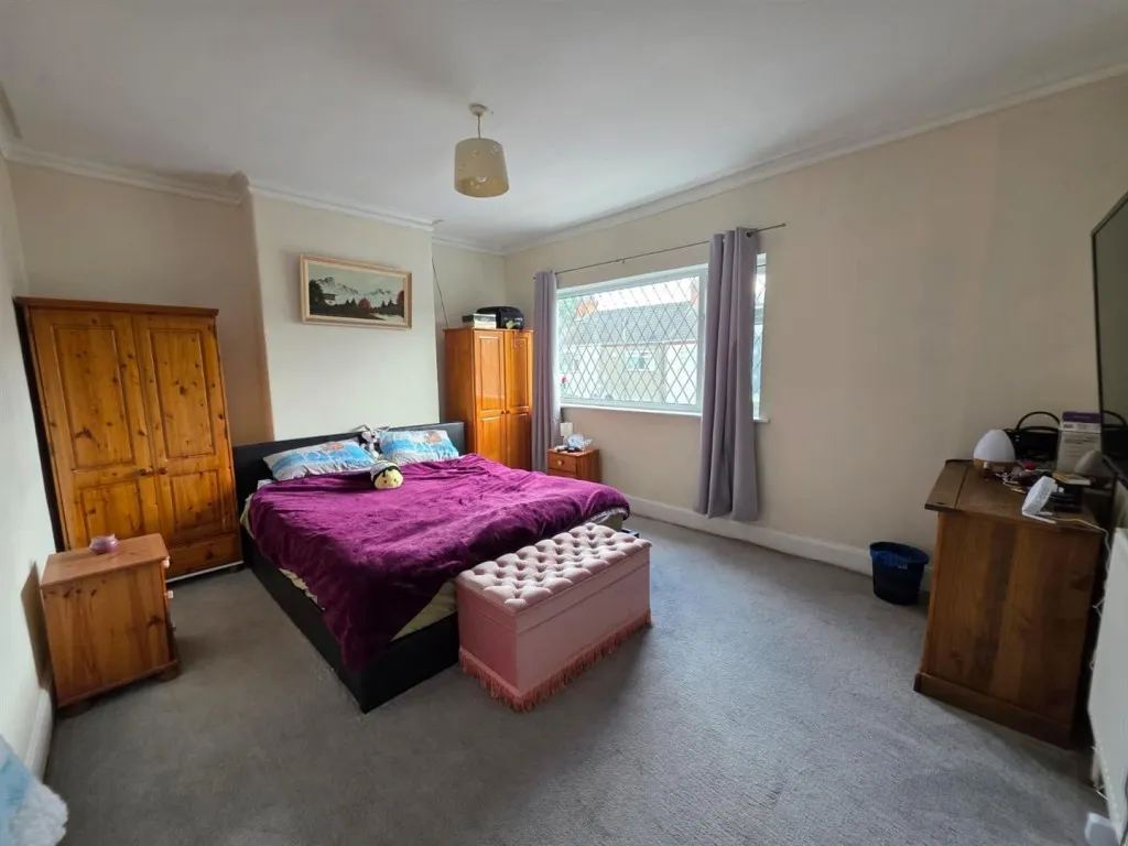 Wellington Street, Grimsby, DN32, photo 13