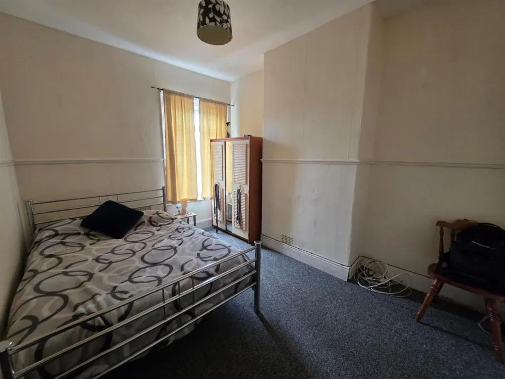 Wellington Street, Grimsby, DN32, photo 14