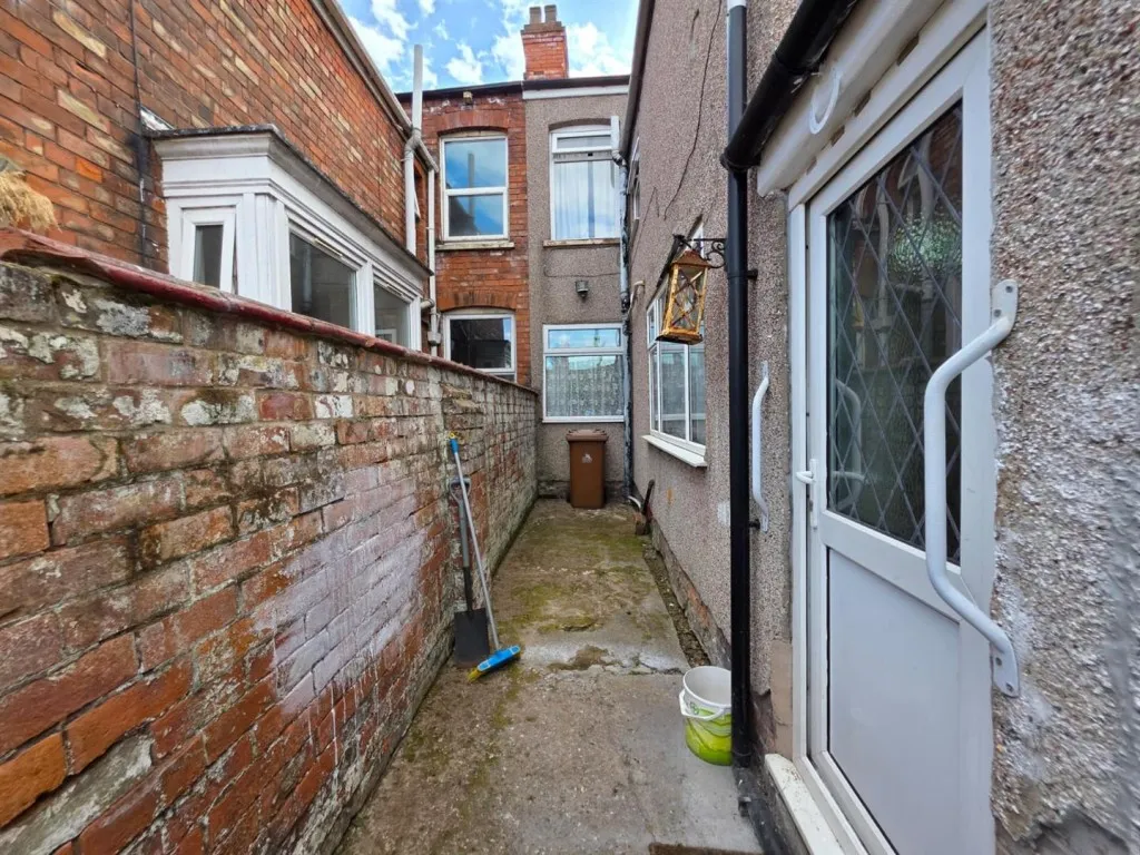Wellington Street, Grimsby, DN32, photo 17