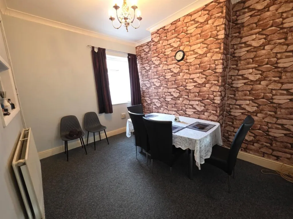 Wellington Street, Grimsby, DN32, photo 3